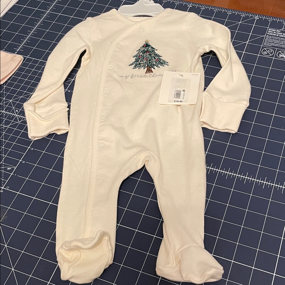 Starting Out Ivory Footie with Holiday Tree Design